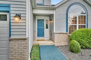 1915 Somerset Ct, Romeoville, IL 60446 - Photo 3