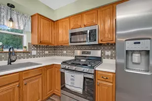 1915 Somerset Ct, Romeoville, IL 60446 - Photo 11