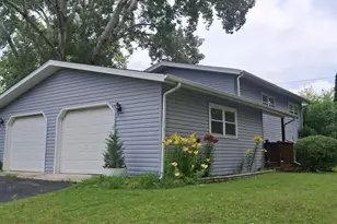 700 Larkdale Row, Wauconda, IL 60084 - Photo 1