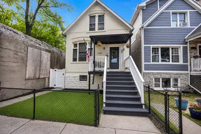 437 W 44th Place, Chicago, IL 60609 - Photo 1