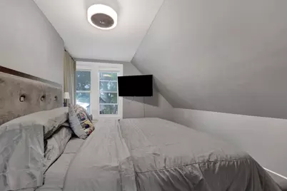437 W 44th Place, Chicago, IL 60609 - Photo 9