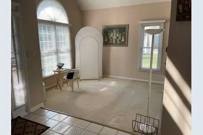 [Address not provided], Des Plaines, IL 60016 - Photo 11