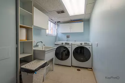 8142 W Lyons Street, Niles, IL 60714 - Photo 17