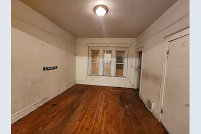 5242 S Sangamon Street, Chicago, IL 60609 - Photo 3