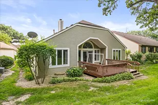 17 White Oak Ln, Elgin, IL 60123 - Photo 33