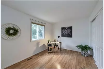 [Address not provided], Aurora, IL 60502 - Photo 17