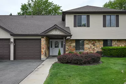 1518 Harbour Court #1B, Schaumburg, IL 60193 - Photo 1