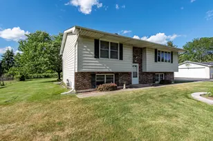 12674 W Crescent Ave, Waukegan, IL 60085 - Photo 25