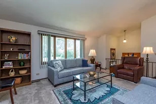 12674 W Crescent Ave, Waukegan, IL 60085 - Photo 5