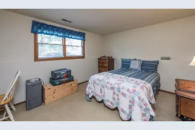 12674 W Crescent Avenue, Waukegan, IL 60085 - Photo 17