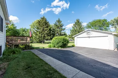12674 W Crescent Avenue, Waukegan, IL 60085 - Photo 27