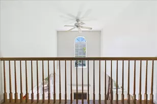 855 W Saratoga Cir, Island Lake, IL 60042 - Photo 9