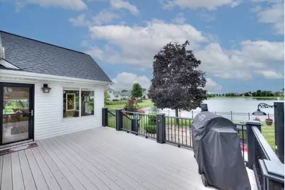 2231 Luther Lowell Lane, Sycamore, IL 60178 - Photo 53