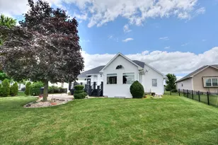 2231 Luther Lowell Ln, Sycamore, IL 60178 - Photo 59