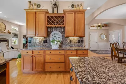 2231 Luther Lowell Lane, Sycamore, IL 60178 - Photo 23