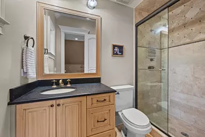 [Address not provided], Winnetka, IL 60093 - Photo 43