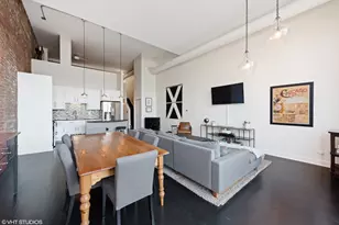 215 N Aberdeen St, Chicago, IL 60607 - Photo 5