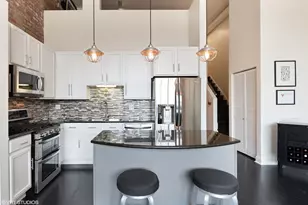215 N Aberdeen St, Chicago, IL 60607 - Photo 7