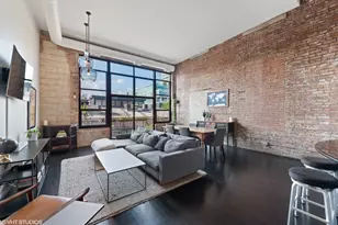215 N Aberdeen St, Chicago, IL 60607 - Photo 3