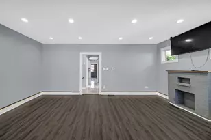 1249 W 97th St, Chicago, IL 60643 - Photo 3