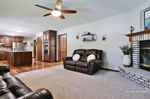 39522 N Harmony Ct, Wadsworth, IL 60083 - Photo 11