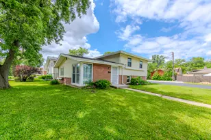 3846 169th St, Country Club Hills, IL 60478 - Photo 27