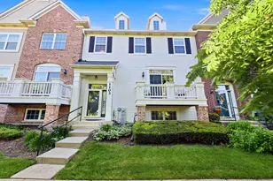 1103 Bartholdi Ct, Carol Stream, IL 60188 - Photo 1