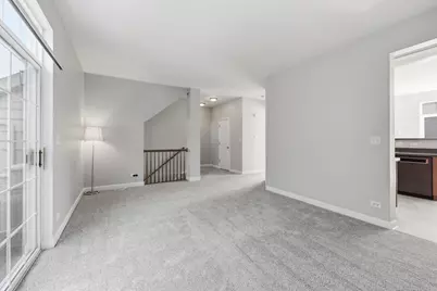 1103 Bartholdi Court, Carol Stream, IL 60188 - Photo 7