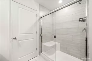 798 Richwood Ave, Elgin, IL 60124 - Photo 21