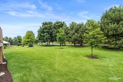 798 Richwood Avenue, Elgin, IL 60124 - Photo 25