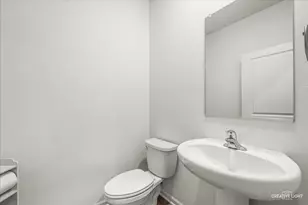 798 Richwood Ave, Elgin, IL 60124 - Photo 13