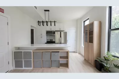 1322 W Ohio Street #1F, Chicago, IL 60642 - Photo 5