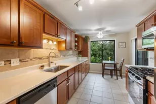823 E Coach Rd, Palatine, IL 60074 - Photo 13