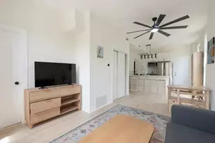 1322 W Ohio St, Chicago, IL 60642 - Photo 7