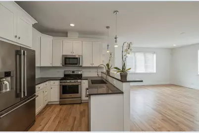 2505 W Potomac Avenue #1W, Chicago, IL 60622 - Photo 3