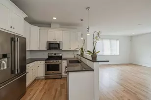 2505 W Potomac Ave, Chicago, IL 60622 - Photo 3