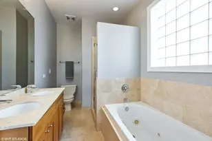 1073 N Paulina St, Chicago, IL 60622 - Photo 7