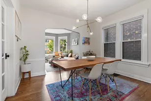 2241 W Foster Ave, Chicago, IL 60625 - Photo 9