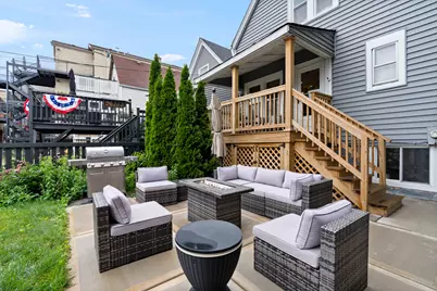 2241 W Foster Avenue, Chicago, IL 60625 - Photo 27