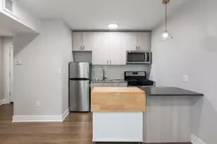 4004 N Bell Ave, Chicago, IL 60618 - Photo 3