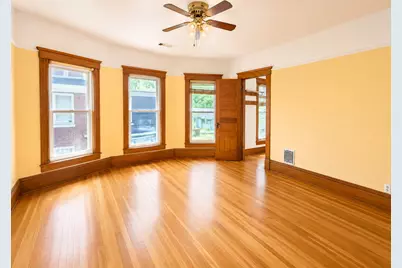 642 W Stephenson Street, Freeport, IL 61032 - Photo 17