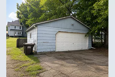 642 W Stephenson Street, Freeport, IL 61032 - Photo 23