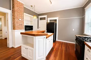 642 W Stephenson St, Freeport, IL 61032 - Photo 13