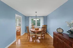 449 S Bennett Ave, Palatine, IL 60067 - Photo 9