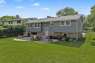 449 S Bennett Ave, Palatine, IL 60067 - Photo 29