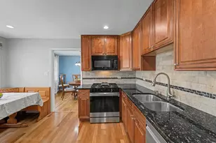 449 S Bennett Ave, Palatine, IL 60067 - Photo 13