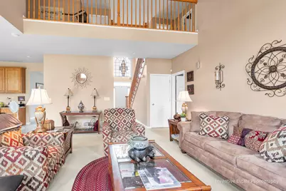 6096 Russell Drive, Hoffman Estates, IL 60192 - Photo 7