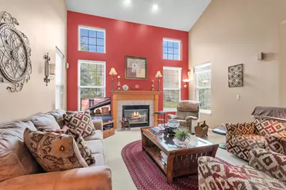 6096 Russell Drive, Hoffman Estates, IL 60192 - Photo 11