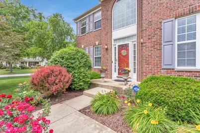 6096 Russell Drive, Hoffman Estates, IL 60192 - Photo 3