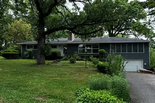 355 Hiawatha Dr, Lake in the Hills, IL 60156 - Photo 1